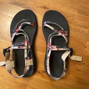 Chaco sandals for women - EUC